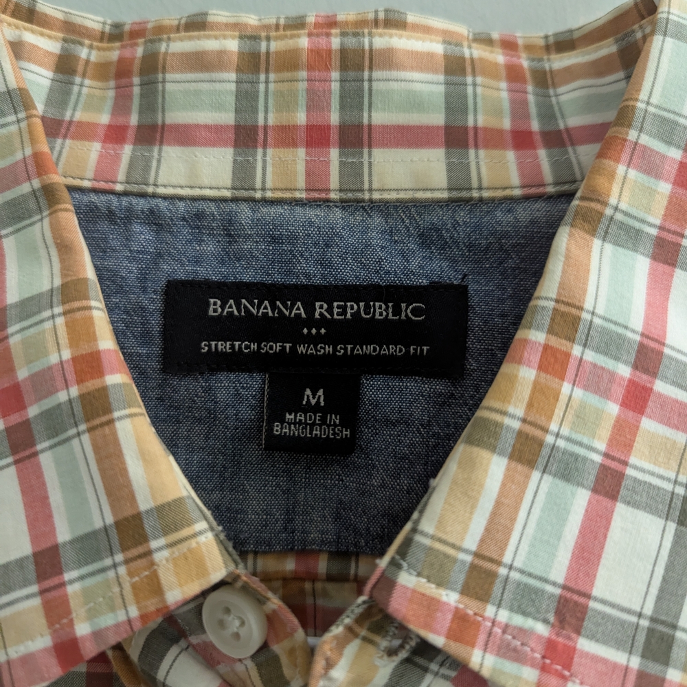 Banana Republic Beige Plaid Casual Button Down Shirt - Picture 2 of 5